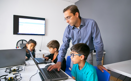 Learning management system with local support