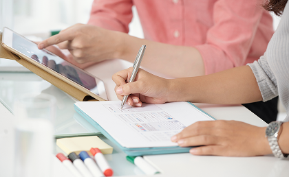 Learning management system with local support